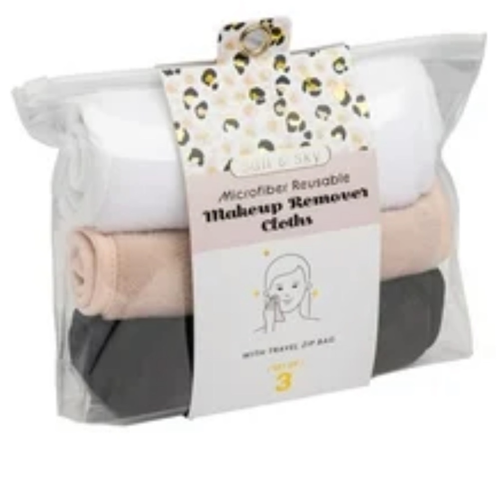 Salt and Sky FREE w/$35 Bundle Microfiber Makeup Remover Towels & Zip Tote NWT